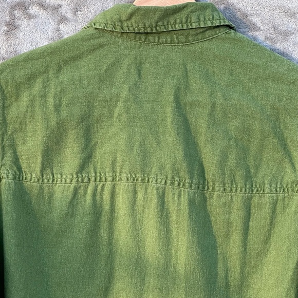 Universal Thread Women’s Olive Utility cropped box fit Button-Up Shirt – Size M - Picture 13 of 15
